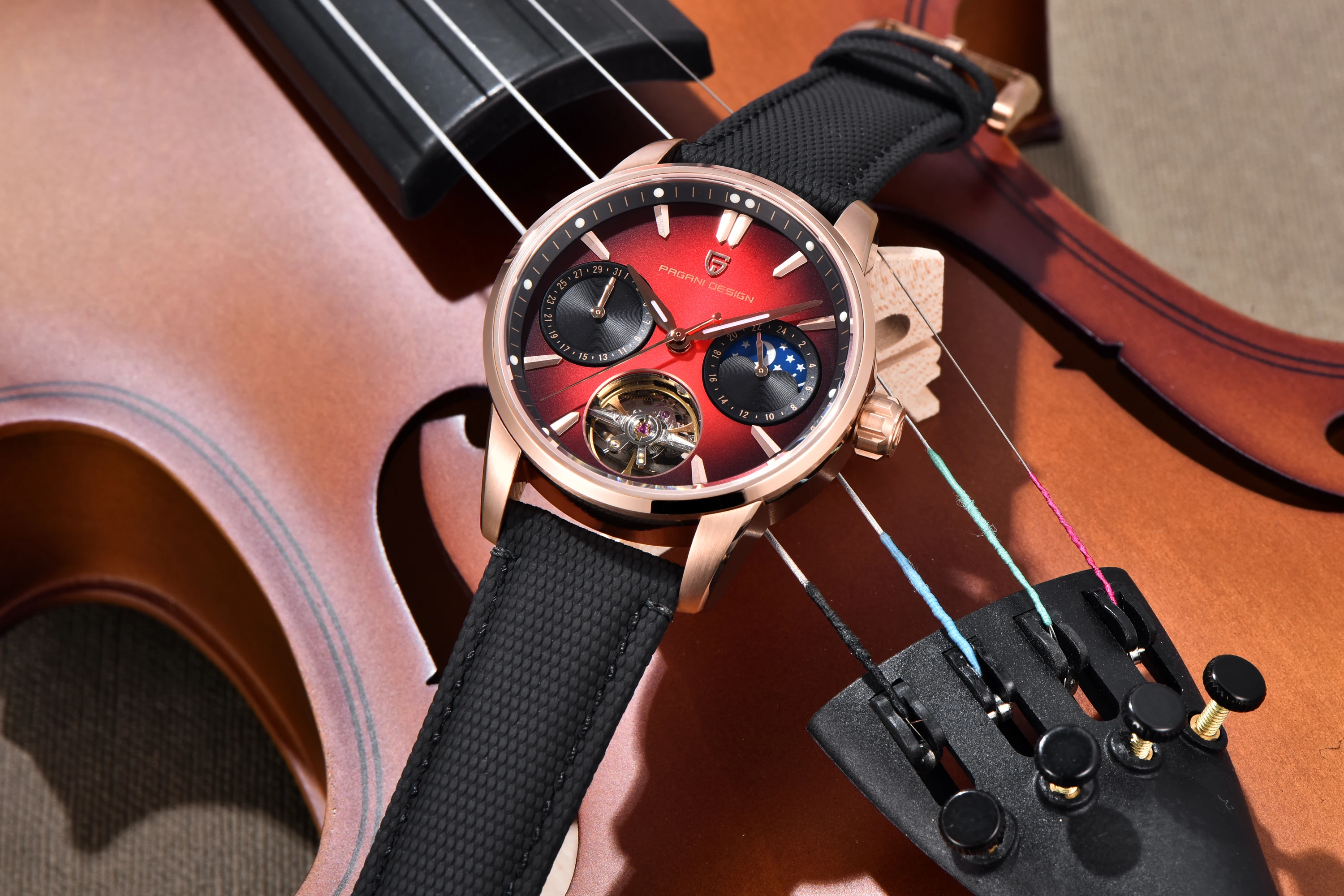 PAGANI DESIGN Watch Detail