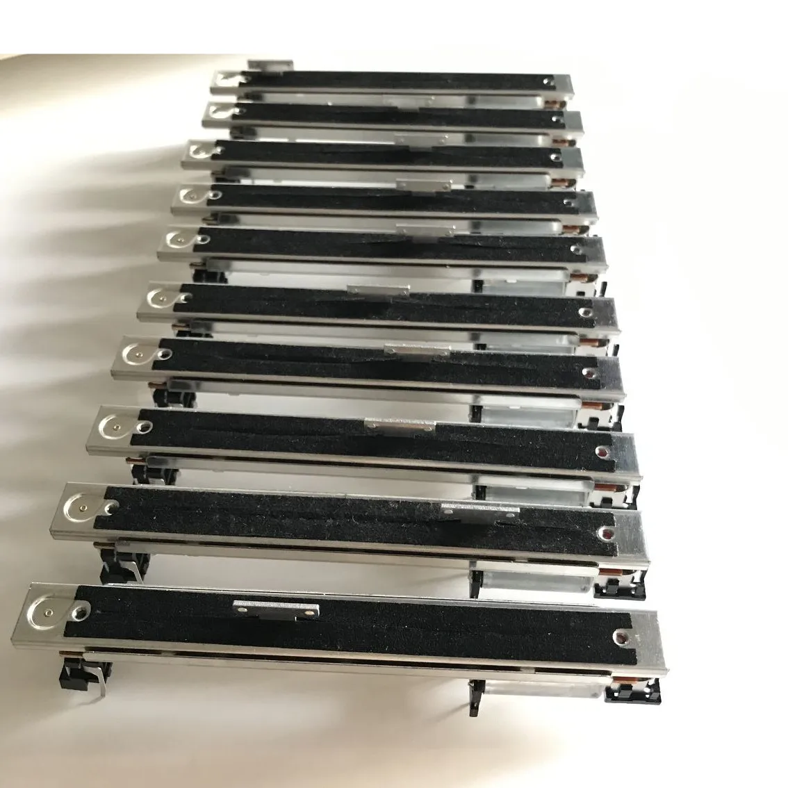 10pcs dust strip electric fader RSA0N11M9A0J for Yamaha LS9 M7CL DM1000 DM200 mixer potentiometer / motor-driven master fader