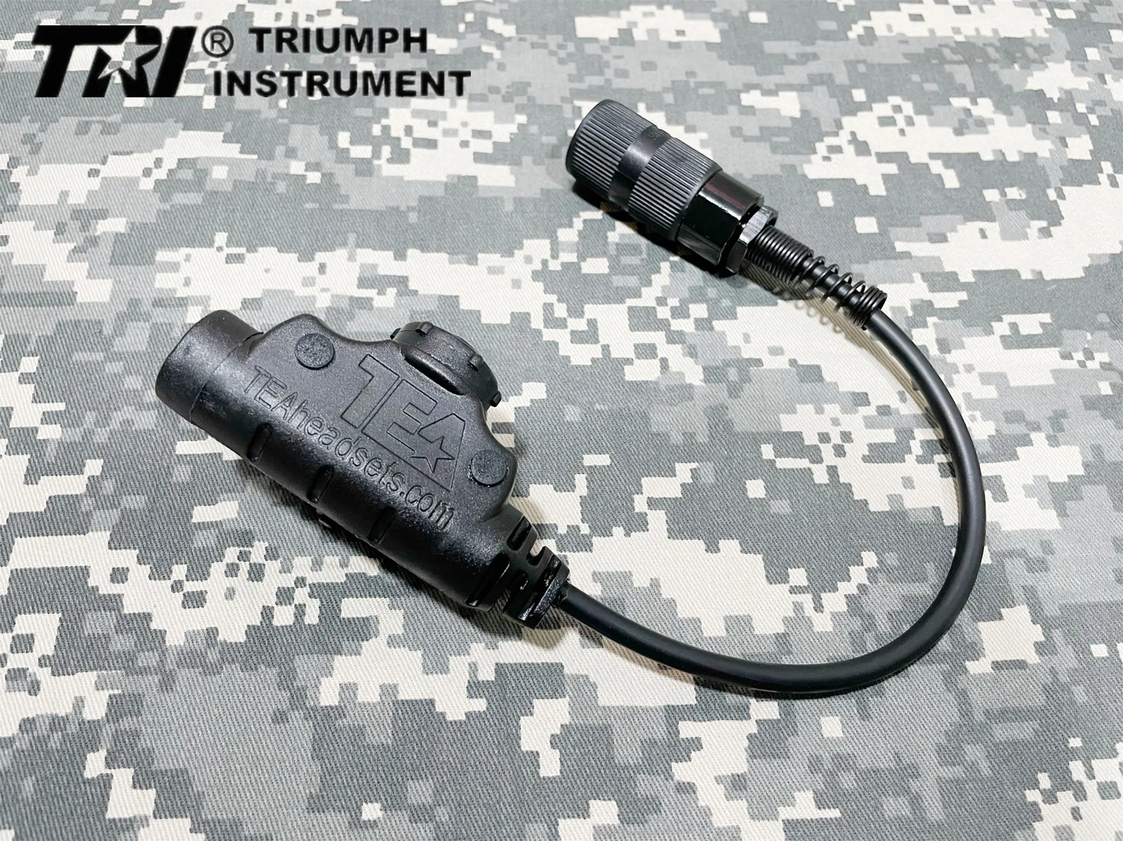 

TRI TEA U94V2 6pin PTT Black Plug Short Line for TRI 152 Radio/148 Radio