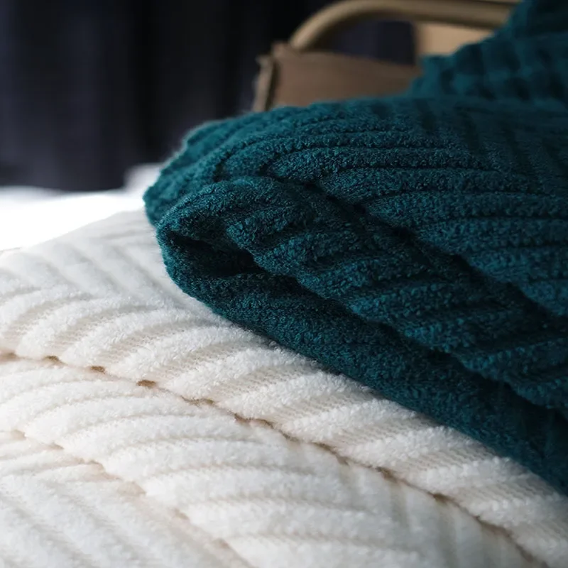 ���� ��Ʈ�� ��Ʈ ��� ���� Ʈ���� ���� Ŀ��, �� �޸� ���, ħ��� ĳ�־� ������ �ε巯�� ħ�뺸