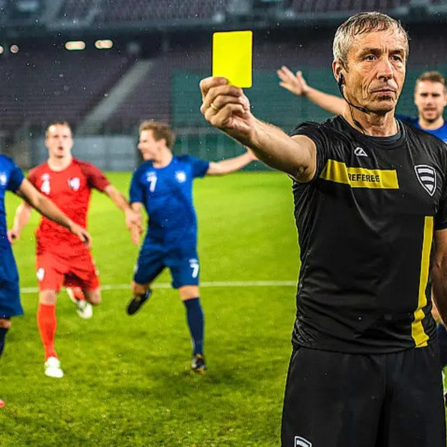 Soccer Referee Red and Yellow Card Tools Professional Football Soccer Ball Match Referee Kit Soccer Standard Cards 5