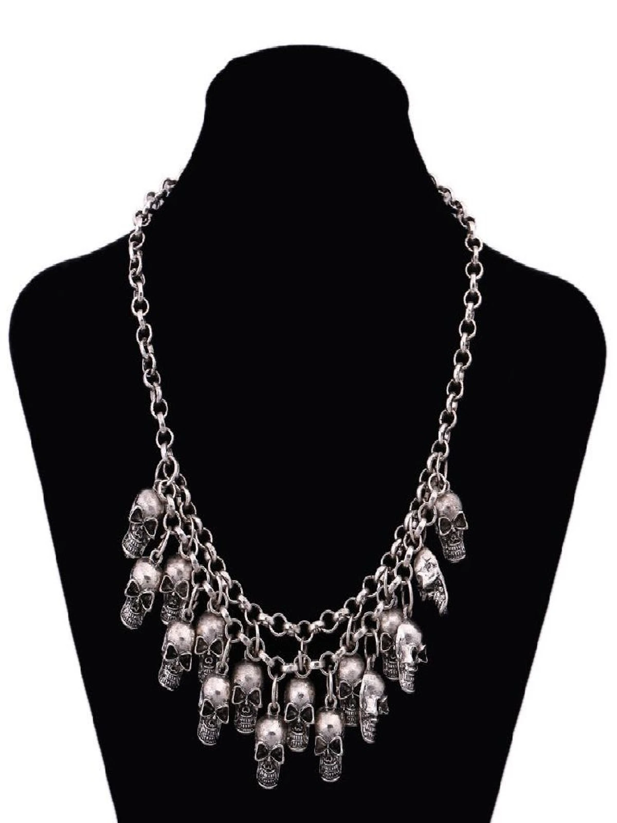 Retro Exaggerated Multi-Layer Skull Head Faionable Tassel Nelace Ghost Hand Clavicle Chain Cross-Border Best-Selling Jewelry