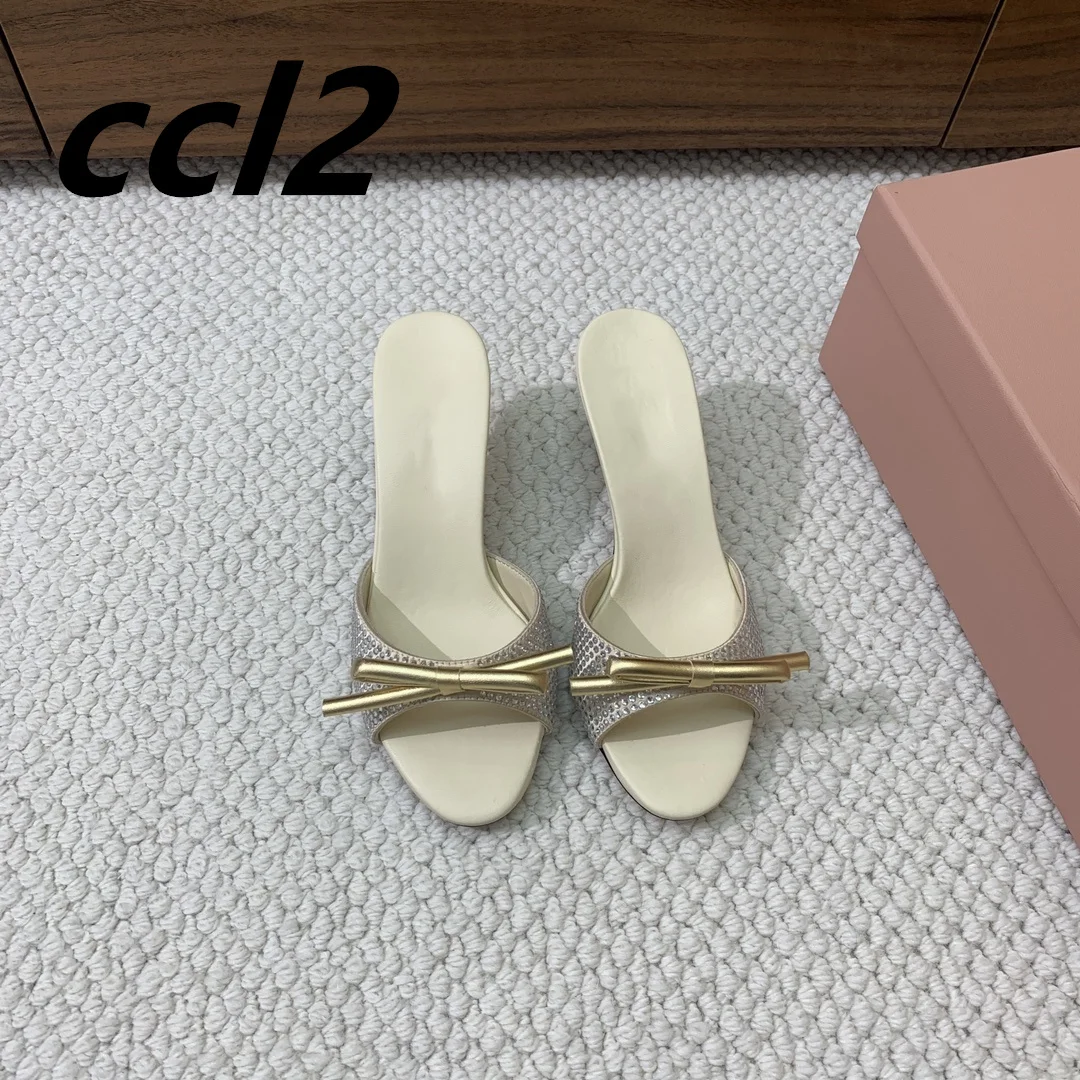 

24 years spring and summer fashion new slippers, ladies slippers, silk upper, sheepskin lining, heel height 5cm, size35-40