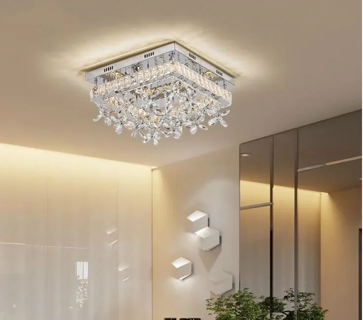 Рисунок 3 - Потолочный светодиодный светильник для гостиной