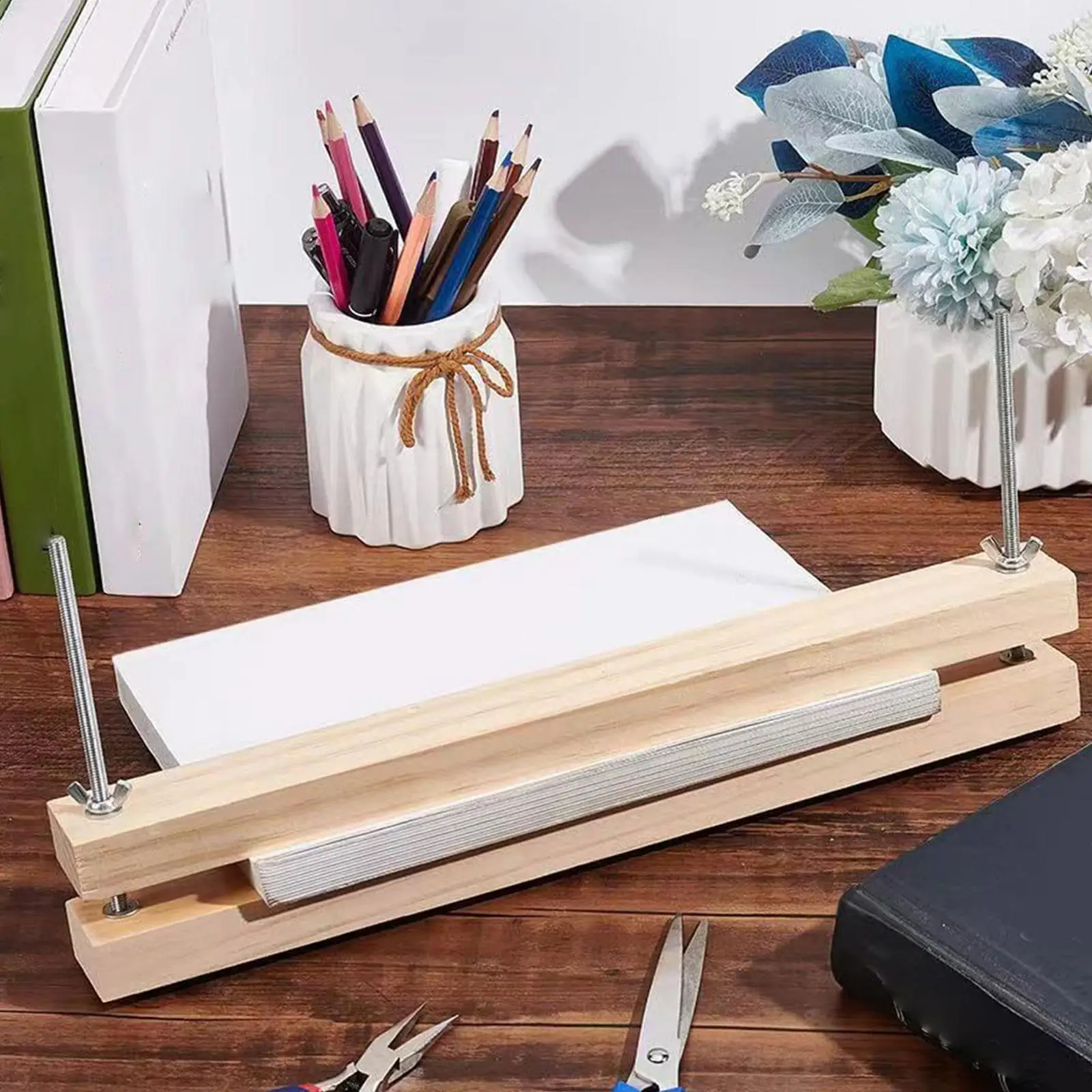 Wooden Book Press Bookbinding Binding Supplies Book Binding Machine for Home School DIY Bookbinding Greeting Cards Photo Albums
