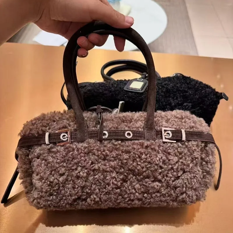 Autumn Winter Women's Lamb Wool Handbag Chic Color Contrasting Versatile Plush One Shoulder Crossbody Bags Party Clutch