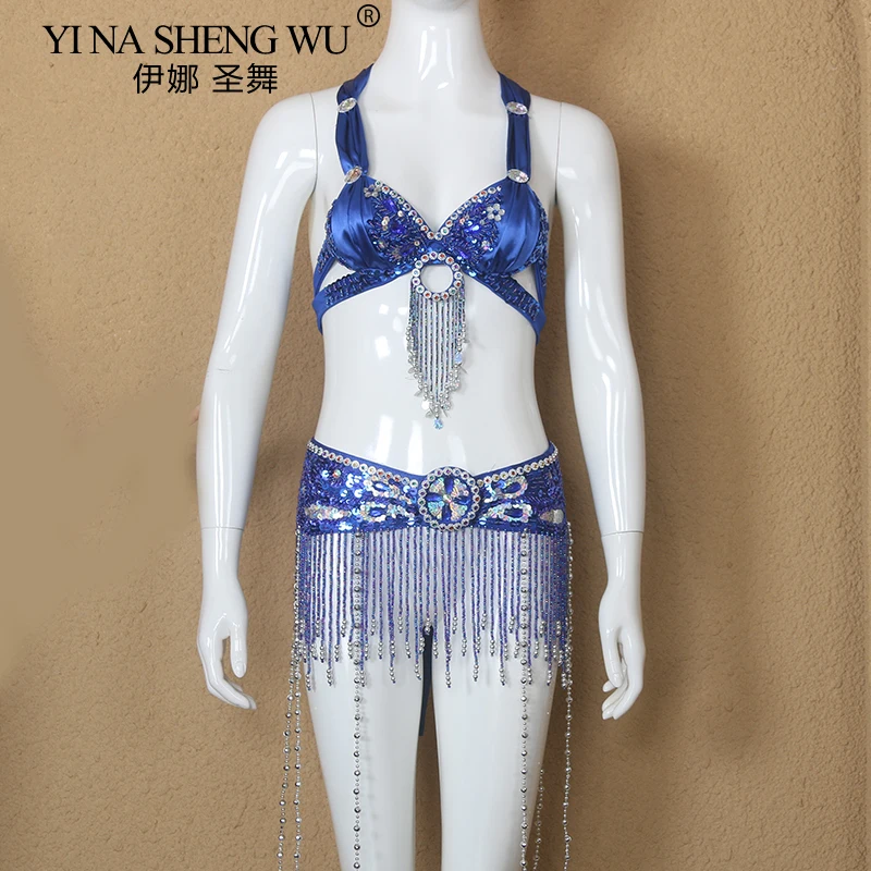 Générique Femme Costume Danse Du Ventre Paillette Brillante