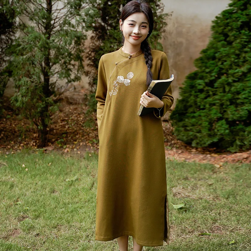 

2023 New Long Sleeved Chinese Casual Long Dress Vestidos Elegantes Embroidery Loose Dress