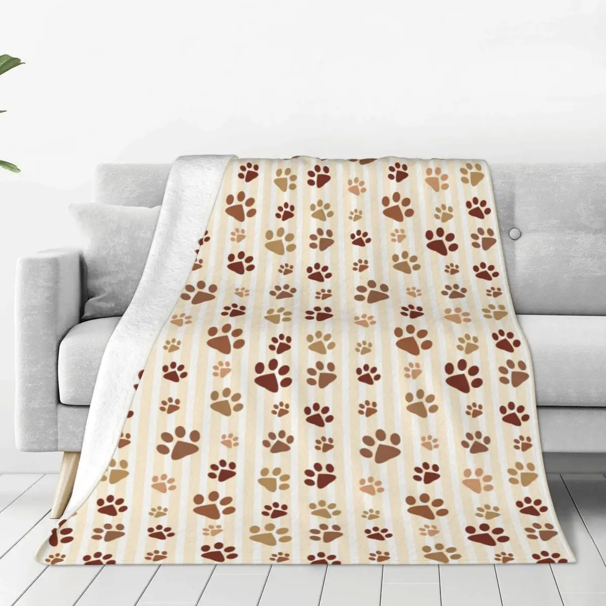 

Cute Cat Dog Paw Blankets Animal Wool Funny Soft Throw Blanket for Home Autumn/Winter