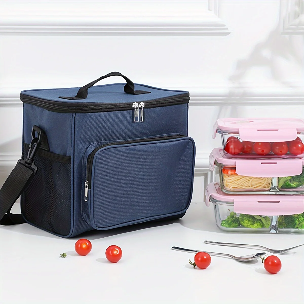 Insulated Reusable Lunch Bag with Adjustable Shoulder Strap - Large Size