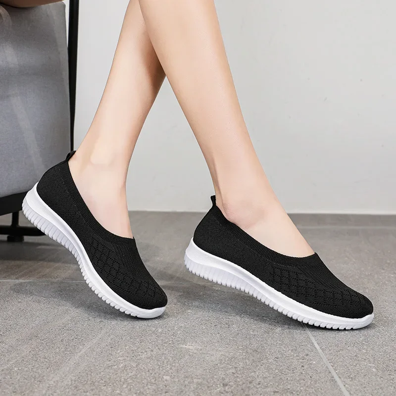 Summer Mesh Women Casual Shoes Breathable Sneakers Women Lightweight Slip on Loafers Outdoor Walking Shoe Tenis Zapatillas Mujer