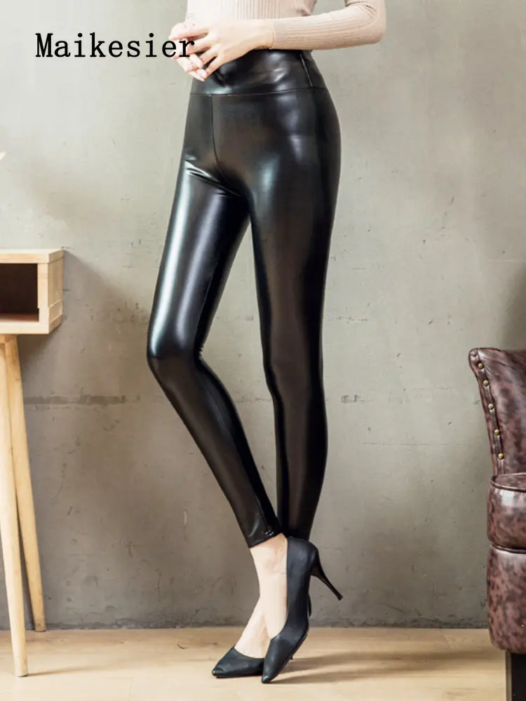 

Осенне-зимние тонкие плотные теплые женские леггинсы кожаные штаны с высокой талией бархатные черные облегающие леггинсы из искусственной кожи для женщин