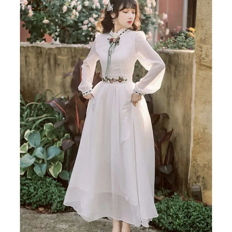 

2023 Women's Dresses Autumn and Winter New Retro Tender High Sense Show Thinness White Yellow Free Shipping