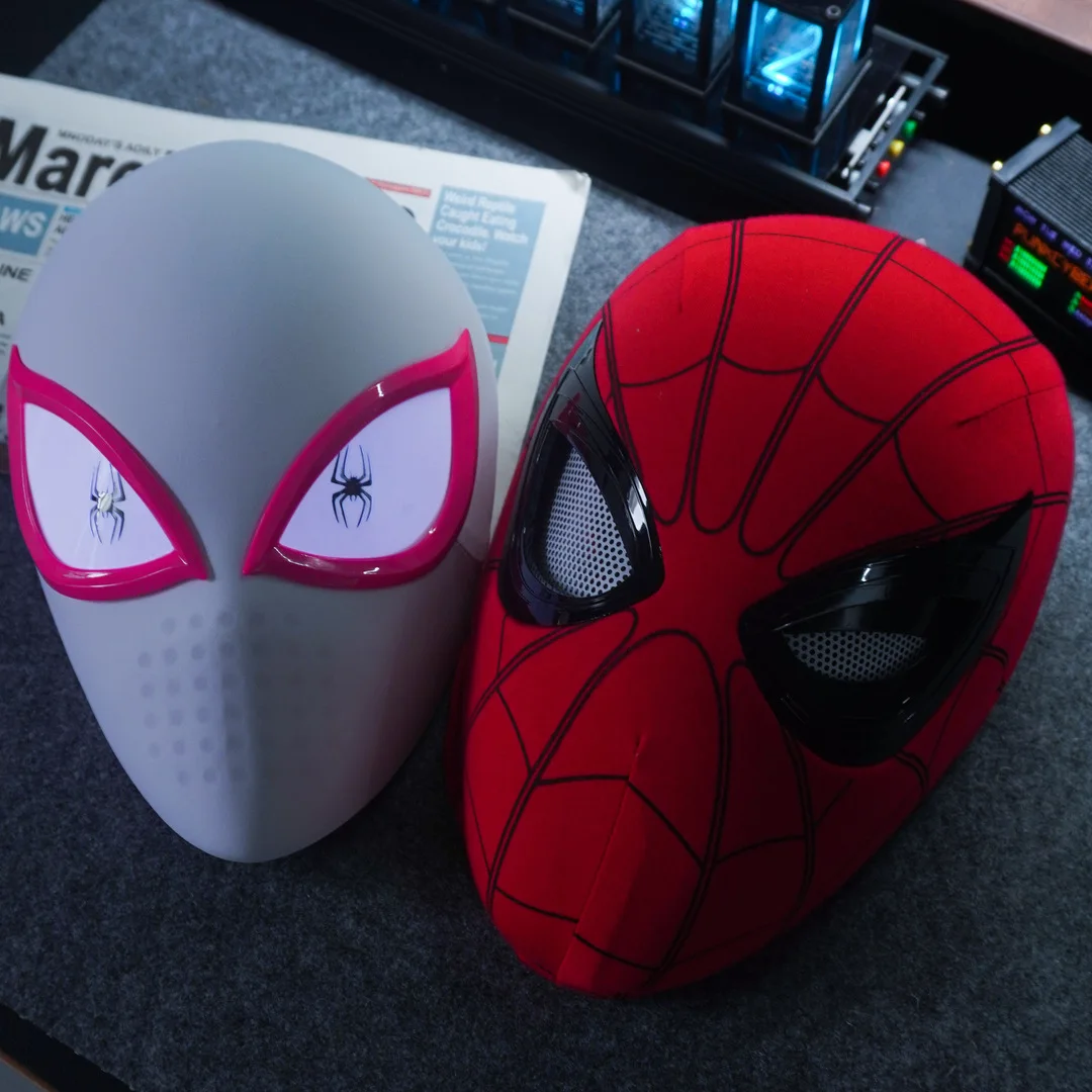 

Marvel Spider-Man Gwen Electric Light-Up Hood Mask Figure Across The Universe 2 Expedition Myers Collectible Toys Christmas Toys