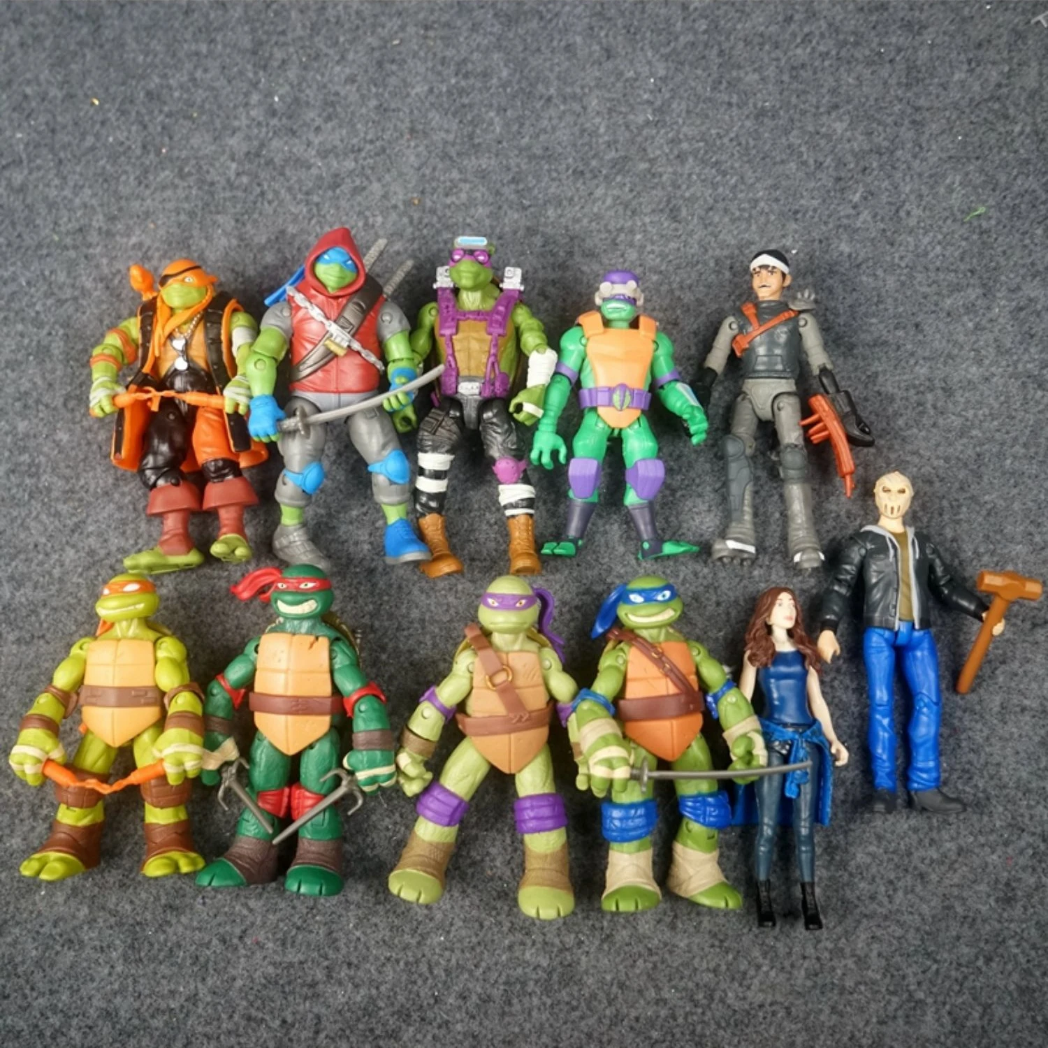 

Playmates Teenage Mutant Ninja Turtles Action Figure Joints Movable 5-inch Dolls Table Ornaments Model Toy Collectibles