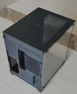 Şeffaf Cam MATX Anakart Mini Bilgisayar Kasası - 240 Su Soğutma Destekli, Sütunsuz Deniz Manzaralı Tasarım, Beyaz Masaüstü Kasası