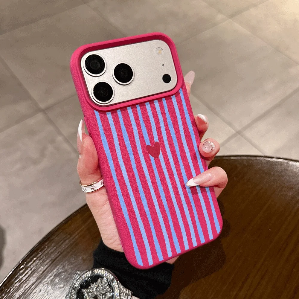 Chic Vertical Stripes Heart Silicone Matte Phone Case