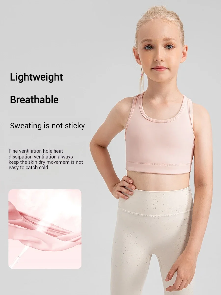 Deep Pressure Vest Girls' Seamless Yoga Vest with Removable Padding Slim Fit Workout Tank Top Breathable High Stretch Running Tennis Sports Bra