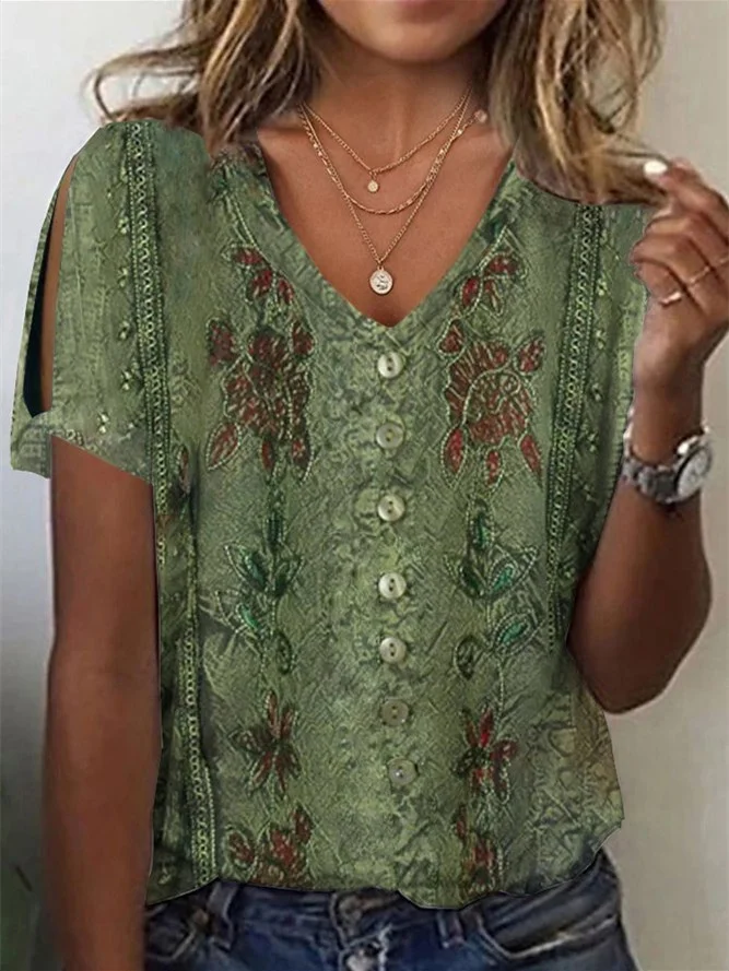 

Plus Size Women Short Sleeve V-neck Graphic Printed Tops