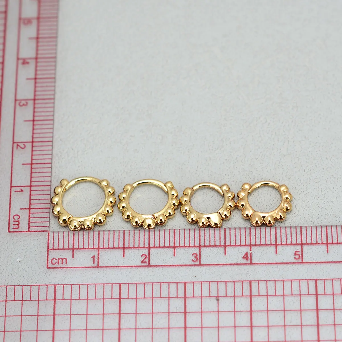 2PC 6/7/8/9mm Tiny Perlen Hoop Ohrringe Für Frauen Punk Party Schmuck Trendy Gold/silber Farbe Metall Huggie Ohrringe Pendientes – Detail 2
