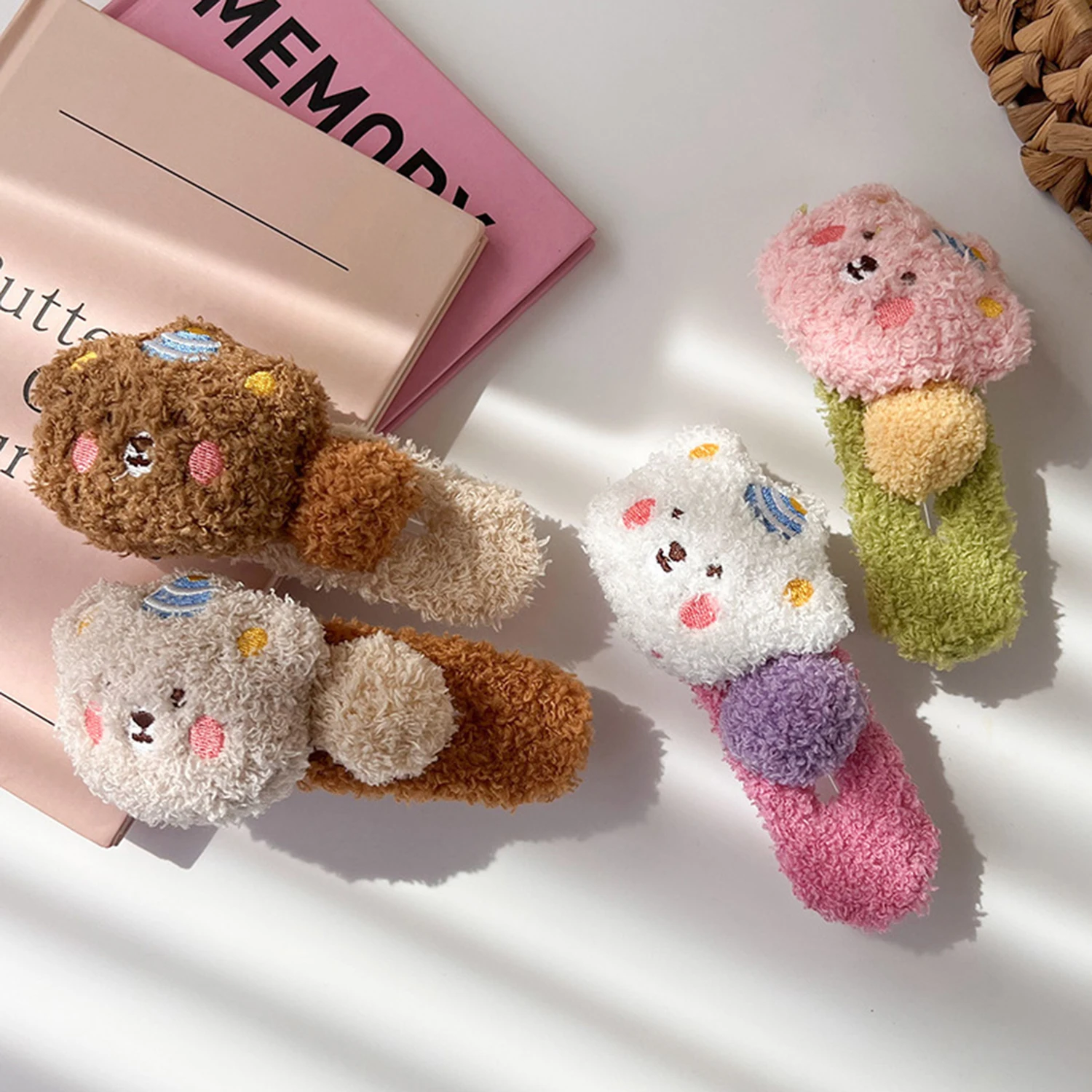 

Girls Winter Plush Cartoon Bear Hair Clip Large Size Back Head Duckbill Clip Cute Animal Headwear Hair Accessories For Women