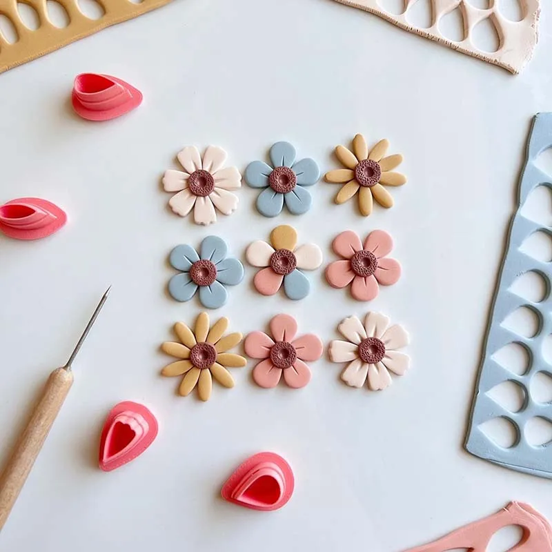 4Pcs/Set Mini Petal Clay Cutter For Multi-Colored Flower Cutting Molds DIY Hand Tools Polymer Clay Tools Earrings Jewelry Making polymer clay cutter pottery clay tools