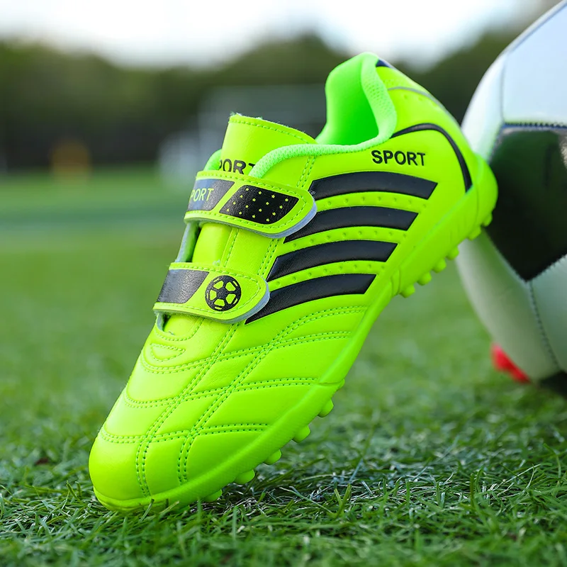 Hot Sale Children Soccer Shoes Cheap Football Cleats Training Football Boots Kids Boy Futsal Turf Sneakers zapatos de f&uacute;tbol