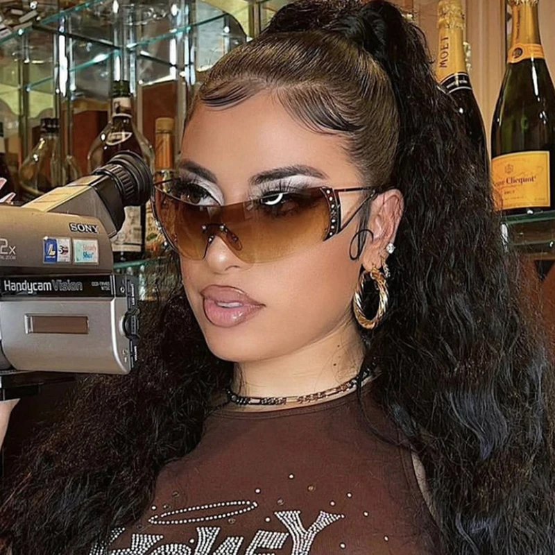 

New stylish retro Sports Rimless sunglasses Women's luxury oversized wraparound sunglasses UV400 Women's sunglasses