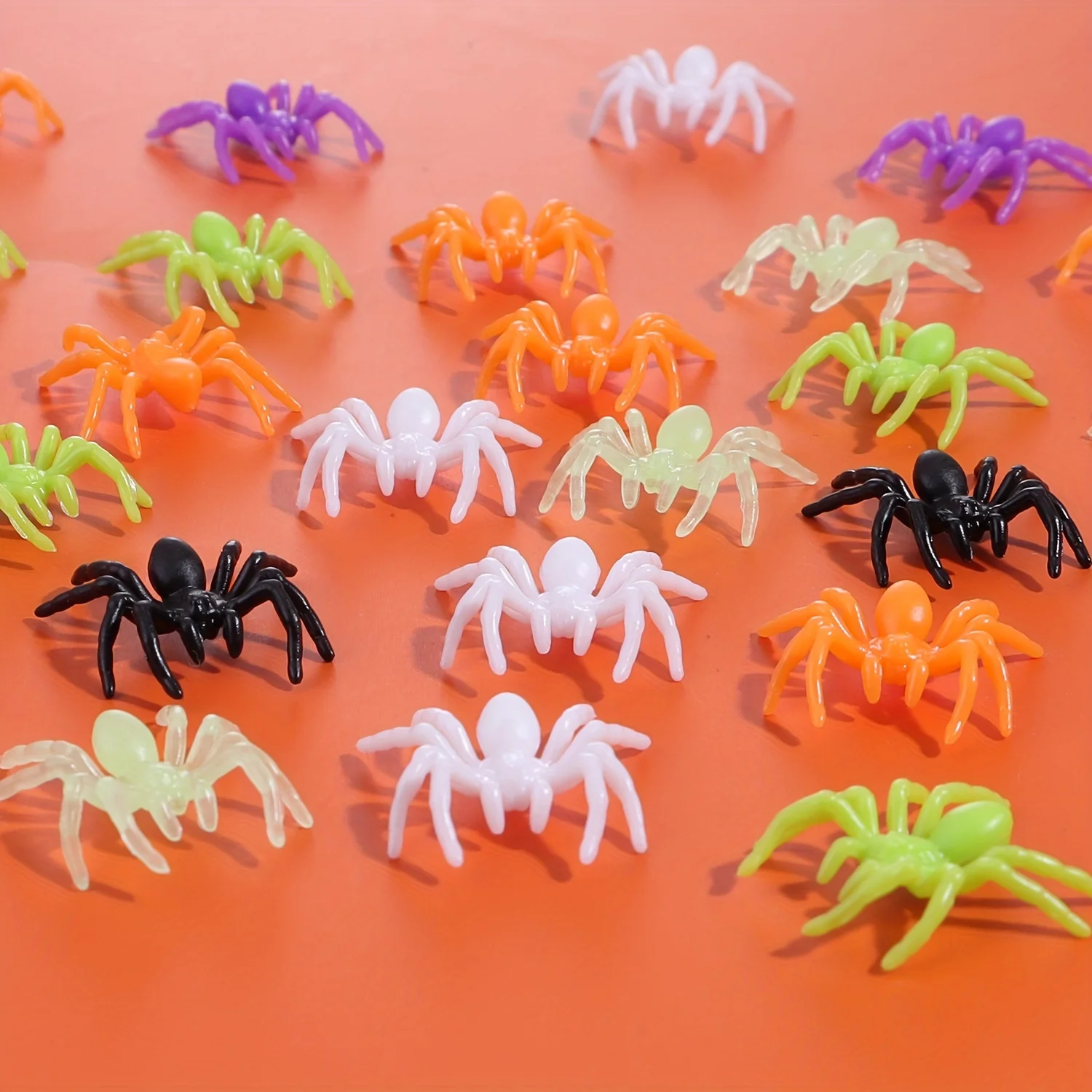 50pcs Spooky Halloween Spider Decorations - Perfect for Creating A Haunting Atmosphere, Christmas and Halloween Decorations