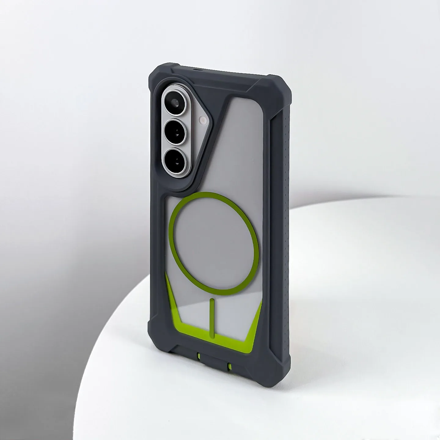 Luxury Four Corner Anti-Knock Armor Transparent Phone Case with MagSafe Compatibility