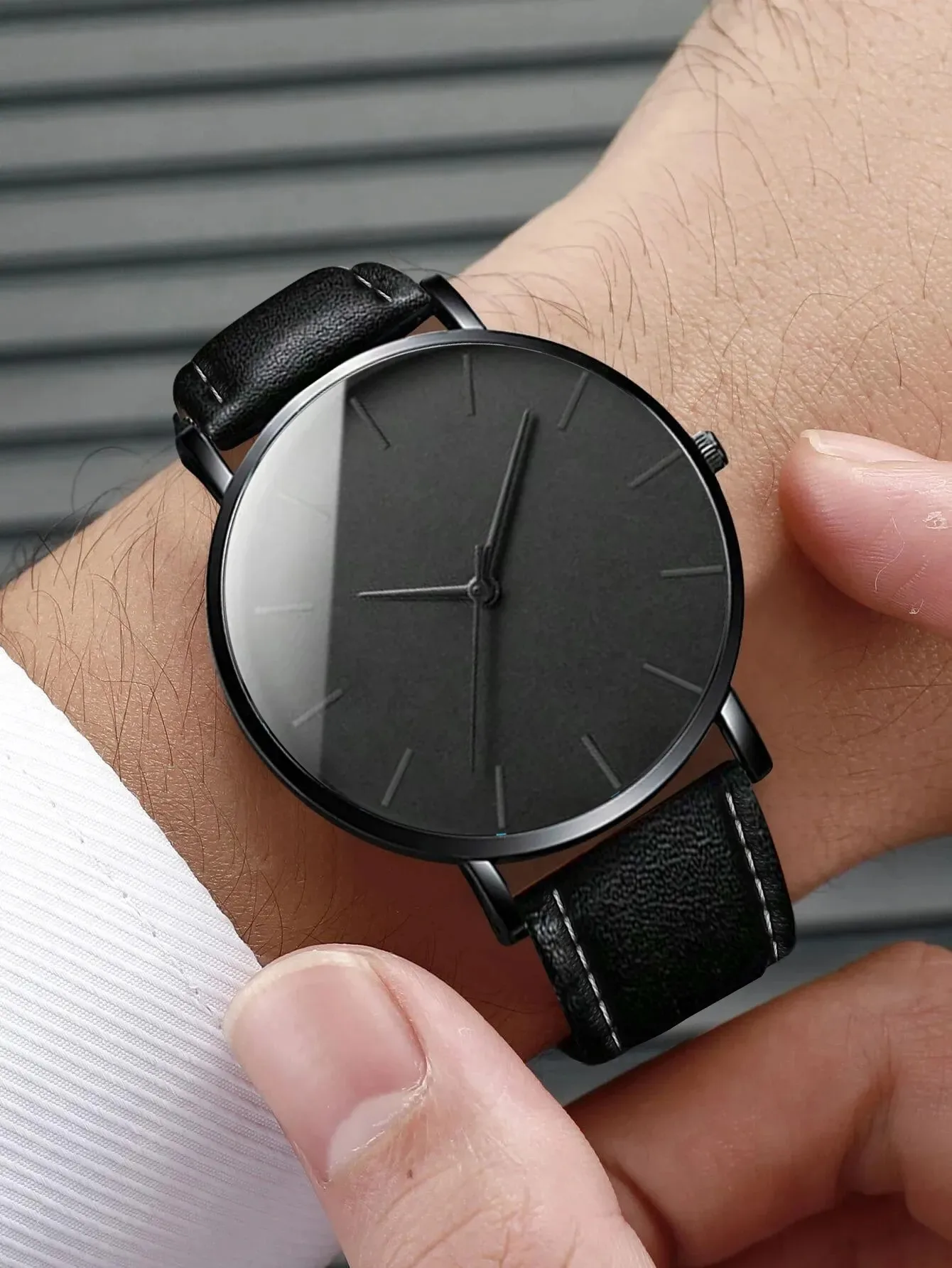 Watch New Men Watch Luxury Bracelet Set Fashion Business Black Leather Quartz Wrist Watches For Men Gift Set Relogio Masculino 4
