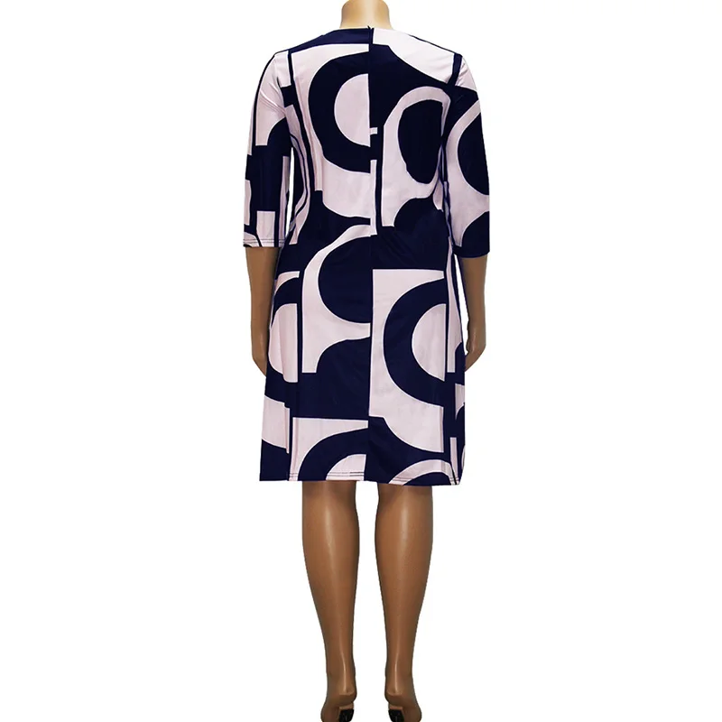 Plus Size Geometric Print Fashion O-Neck Patchwork Pockets Three Quarter Sleeve Knee-Length Dress Spring Autumn Female Clothing