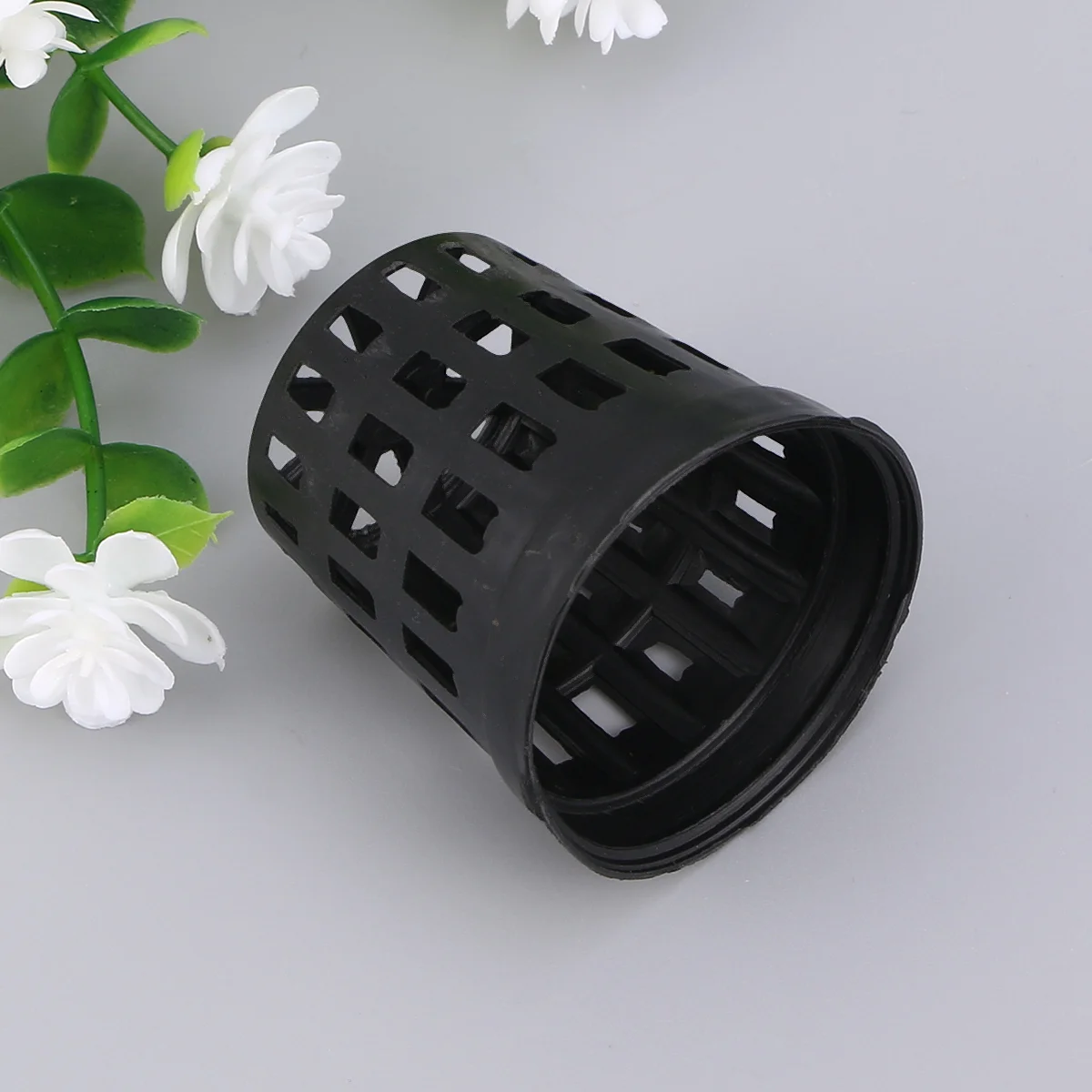 

1pc Aquarium Plastic Pot Baskets Aquarium Aquatic Water Flower Plant Grass Planting Decor Black - Middle Size