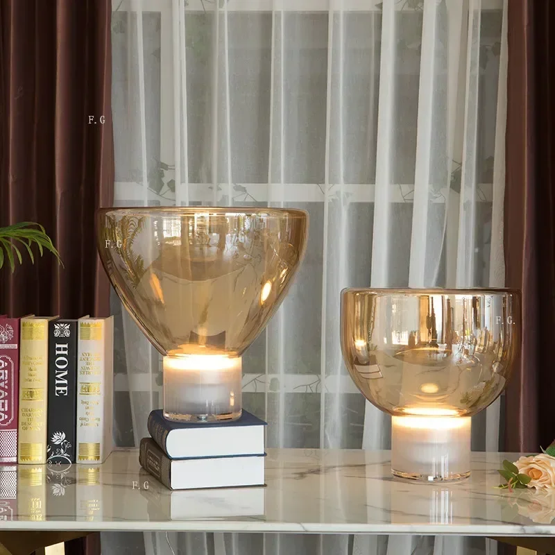 

Bedroom Table Lamp Nordic Simple Creative Study Living Room and Hotel Decoration Designer Affordable Luxury Style Lamp
