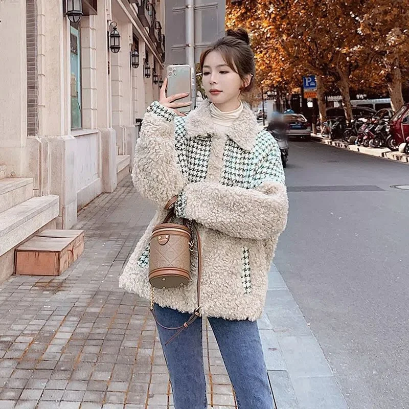 Women Autumn Winter Latest Lamb Coat  Female Loose Fashion Stitching Houndstooth Korean Thickened Faux Fur Cotton-Padded Jacket