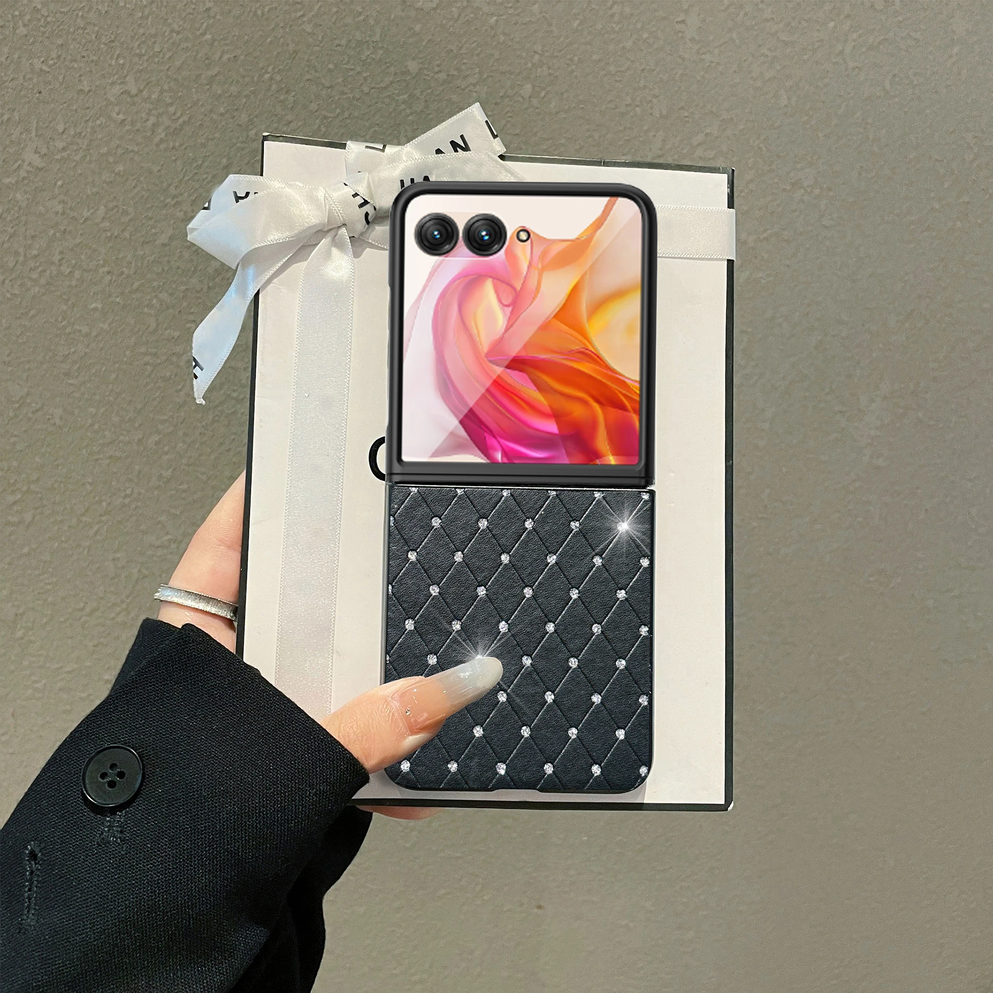 Rhombus Grid Pattern Leather Phone Case with Faux Diamond Ring Buckle