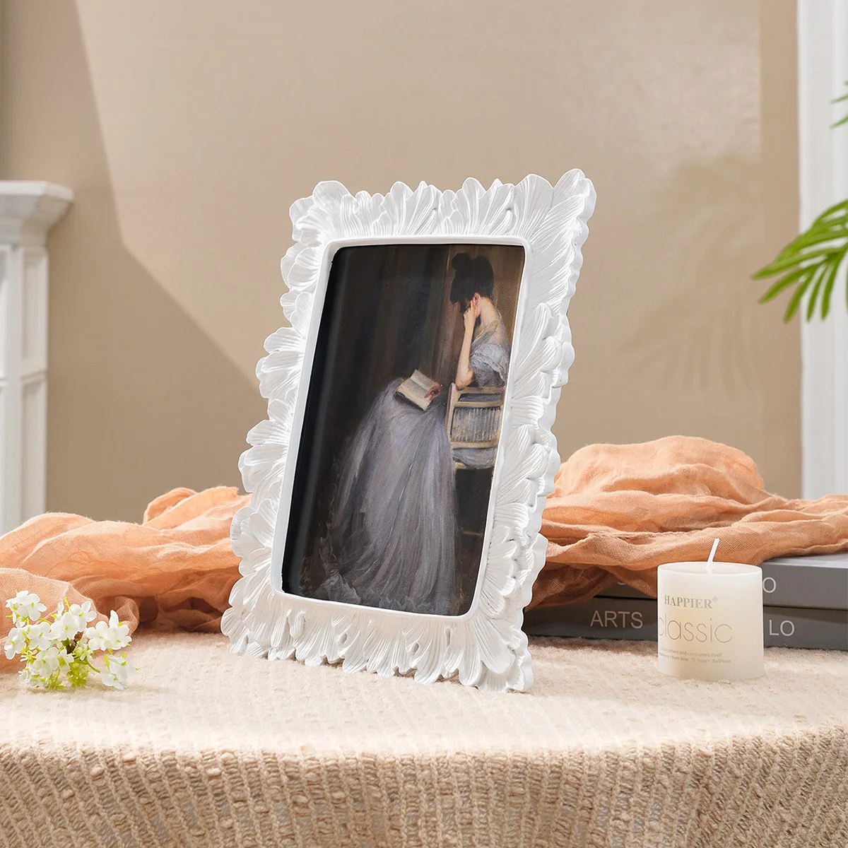 1PC, resin-made European-style white palm leaf lace decorative photo frame, suitable for family photo display and shooting props