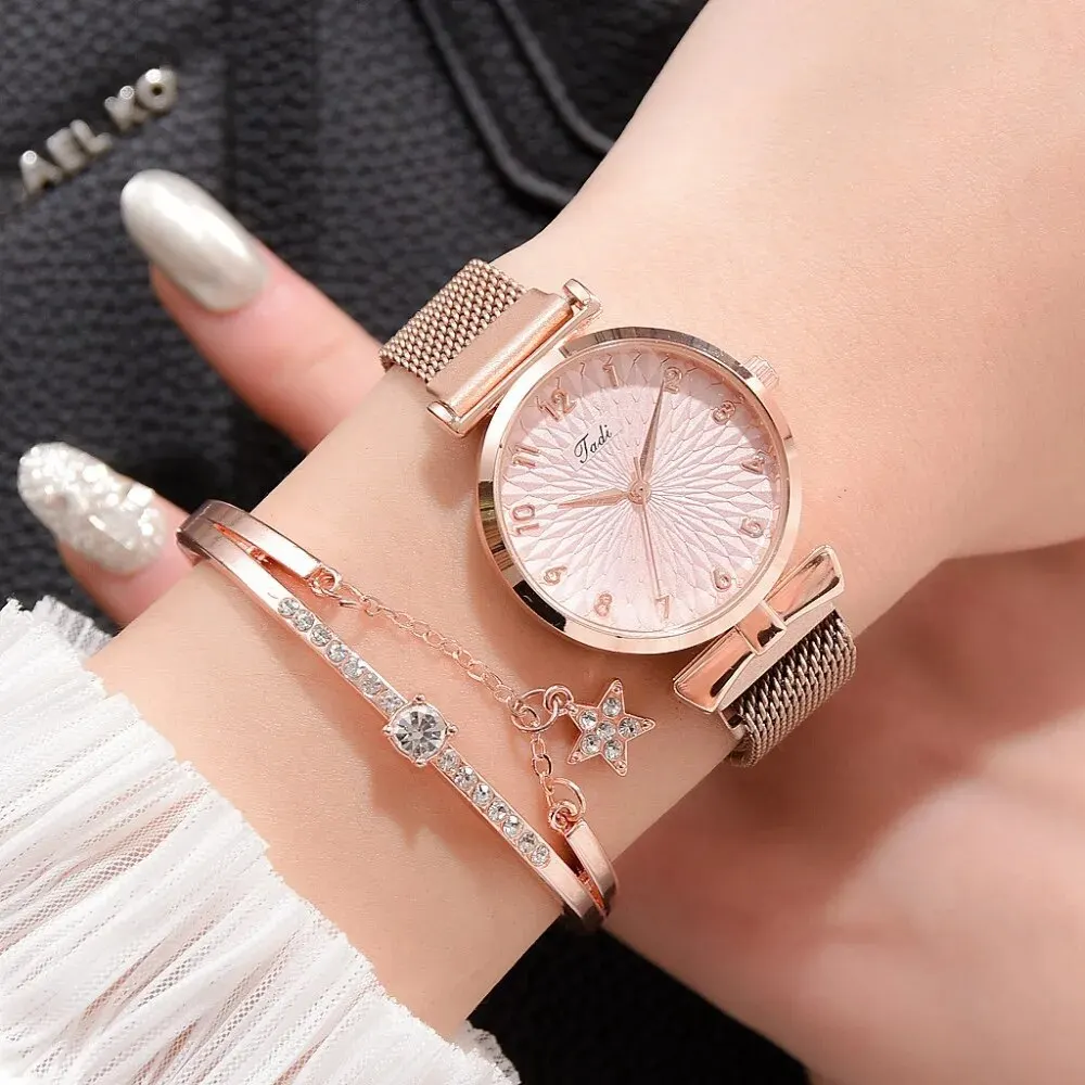 2PCS Set Women Watch Set Trendy Pink Design Mesh Belt Alloy Wristwatch Fashionable Timepiece Quartz Watch Lady 2