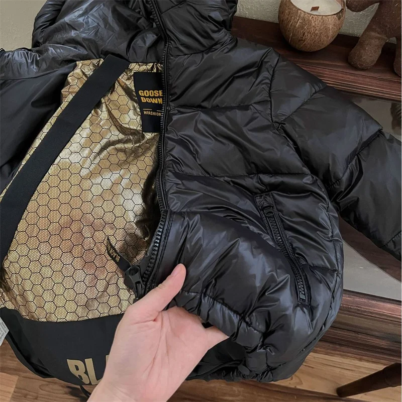 ���ƿ� �ٿ� ��Ʈ ��Ŷ, ��ư �ٶ����� ������Ʈ, ������ �÷��� �β��� �ܿ� ��Ű����, �Ƶ���, ������ 2023