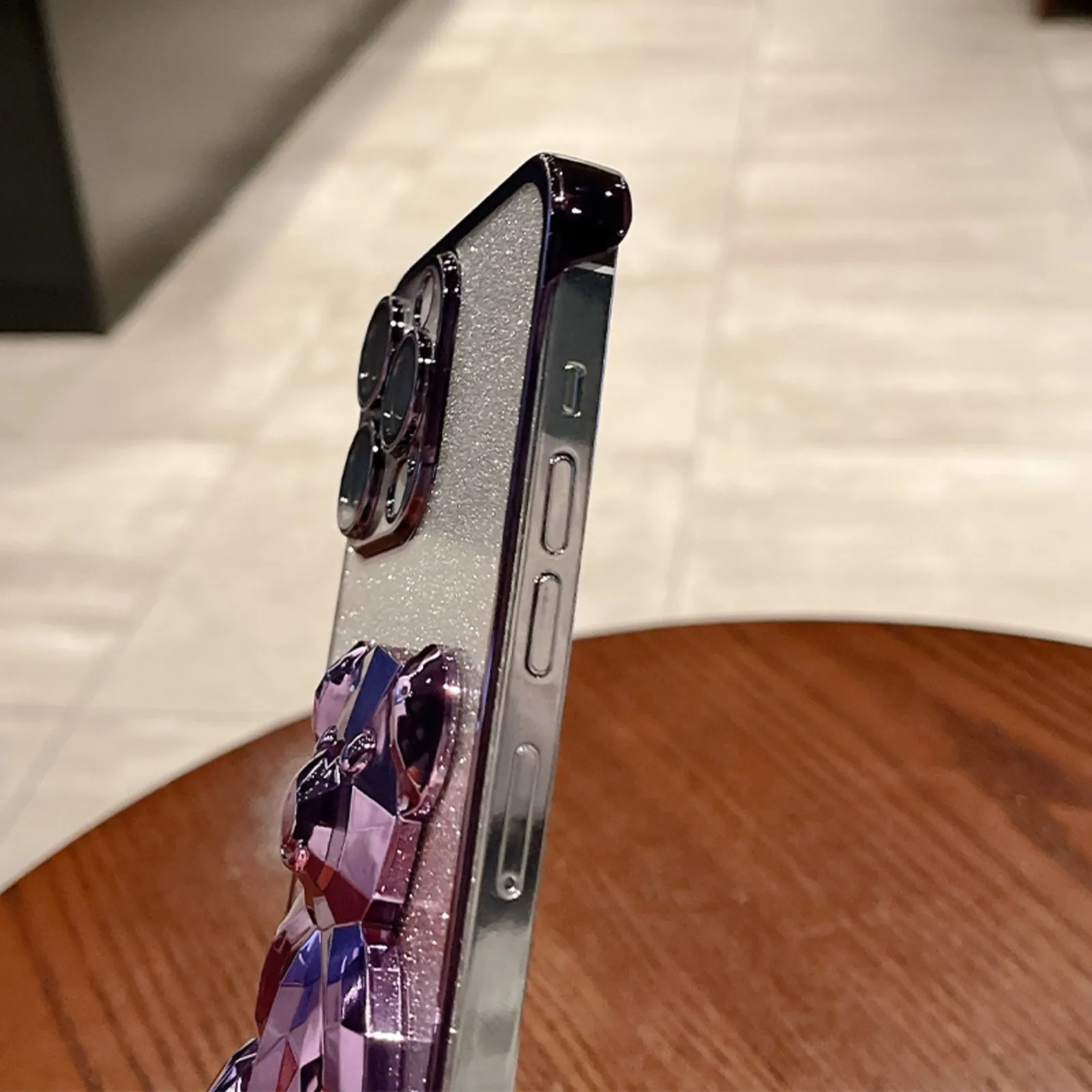 Custodie per telefoni placcate con supporto per orso e paraurti, non ingiallenti e resistenti allo sporco, per iPhone 15 14 13 12 11 Pro Max Plus + retro_voghion.com