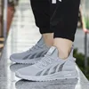 Men's Sneakers Mesh Breathable Casual Shoes Outdoor Comfortable Lightweight Running Shoes for Men Lightweight Tennis Shoes 4