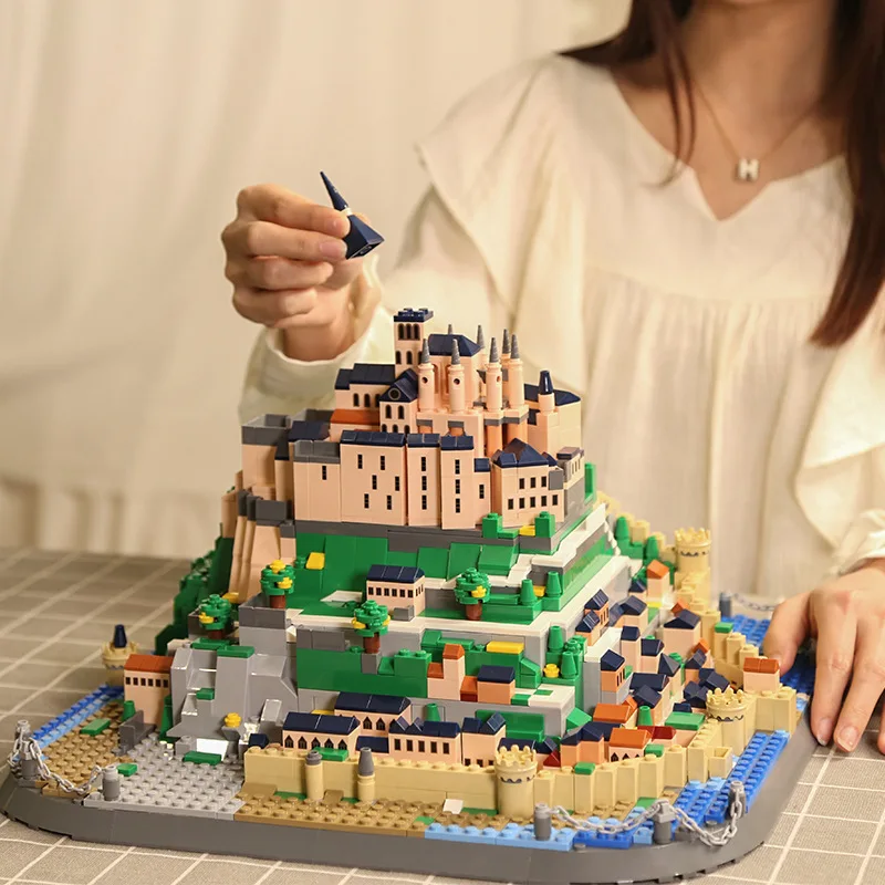 

Конструктор MOC Architecture France Mont-Saint-Мишель, модель уличной архитектуры, конструктор «сделай сам», сборная игрушка, 1392 шт.