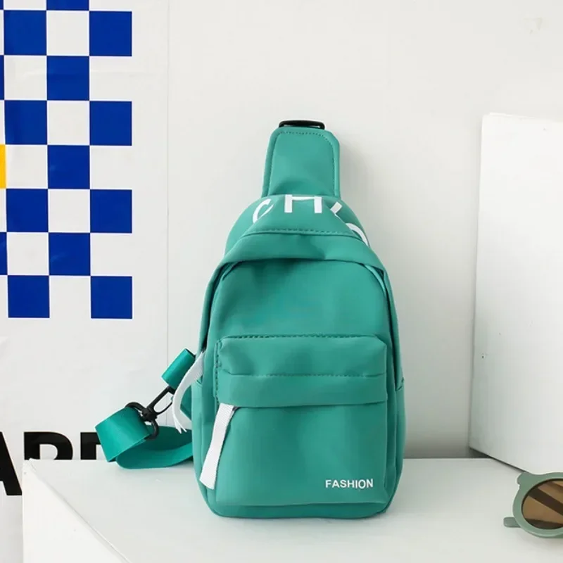 Borsa sul petto per bambini Little Boy Play Travel Collection borsa a tracolla a tracolla Casual semplice zaino portamonete per ragazzi e ragazze - immagine 3