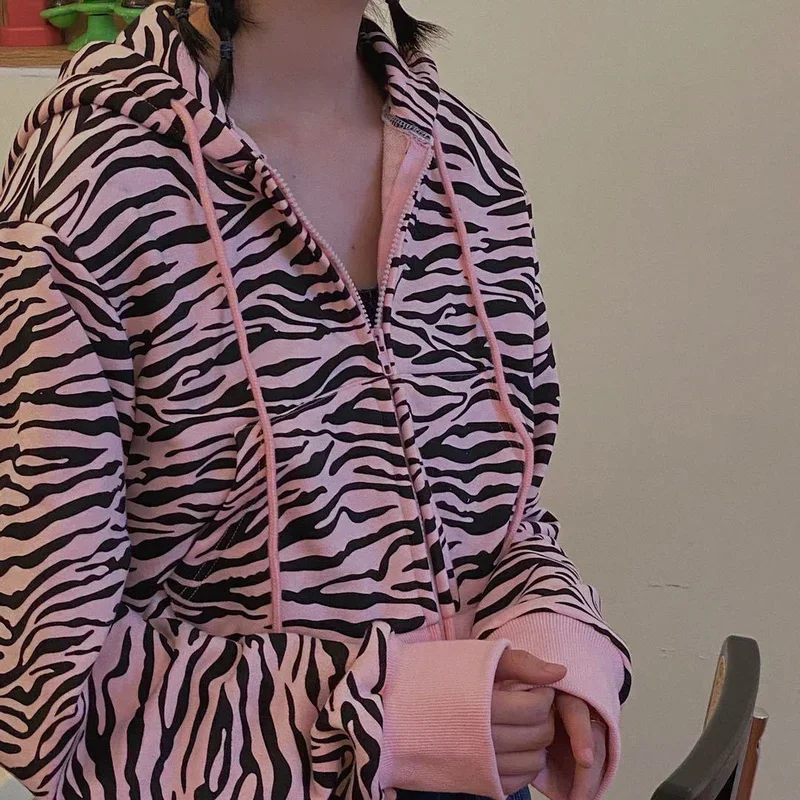 

Женский укороченный топ, Повседневная Толстовка Оверсайз в Корейском стиле с винтажным принтом зебры, толстовка с пышными рукавами и молнией, 2024