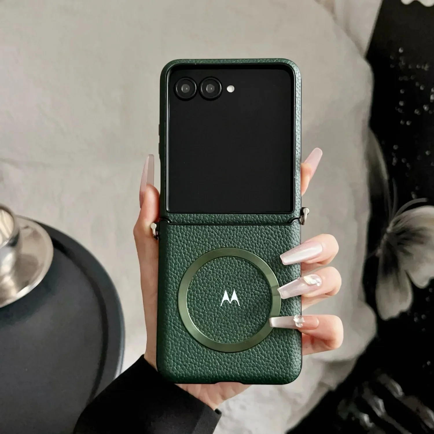 Luxury PU Leather Magnetic Shockproof Cover with Magsafe Wireless Charging