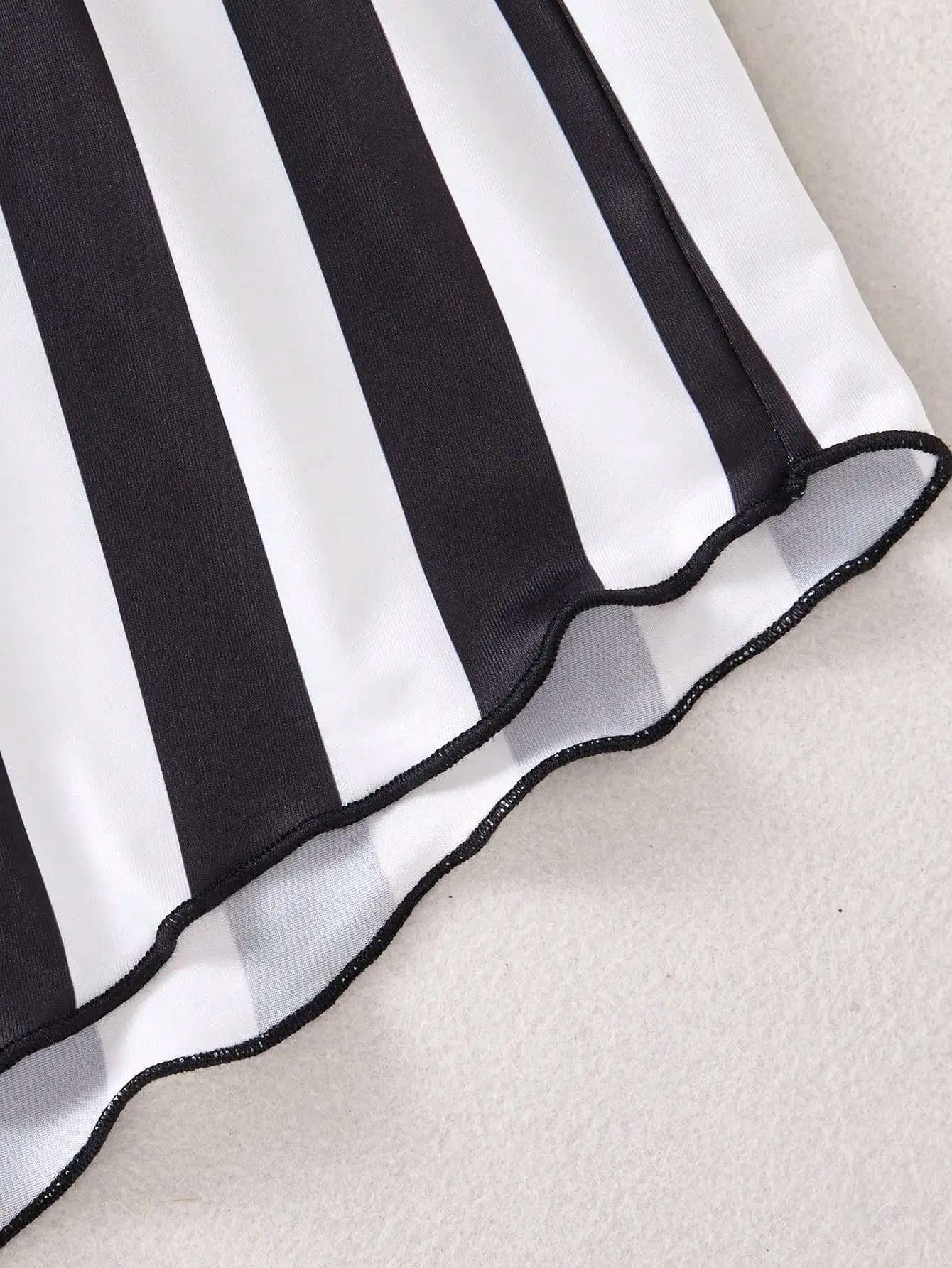 여아 패셔너블하고 우아한 홈웨어 세트 여름 스타일 여아 야외 캐주얼 레터 패턴 탱크탑 반바지