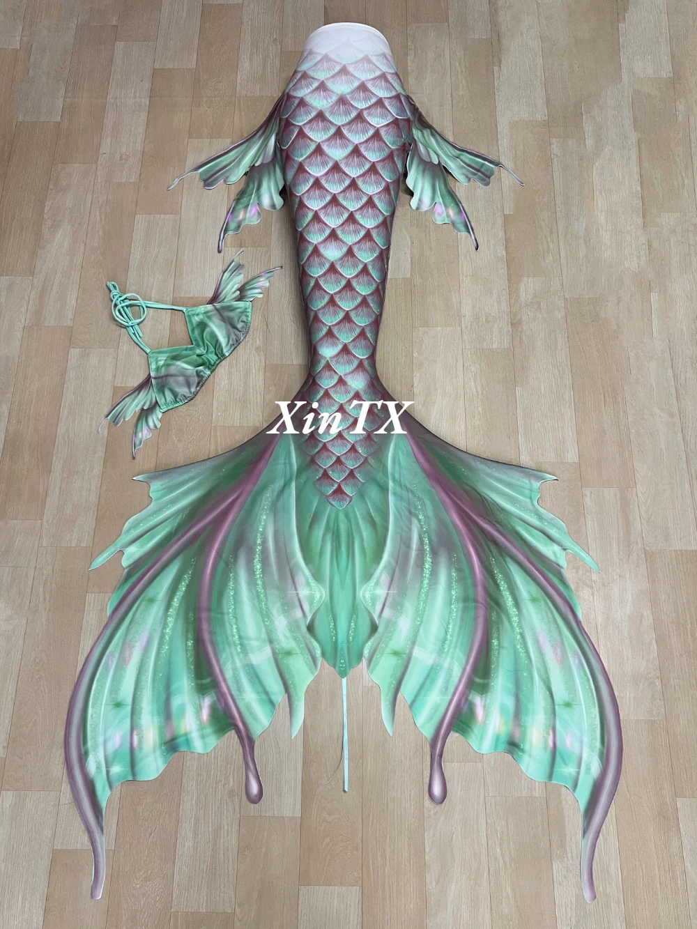 Tail and bra