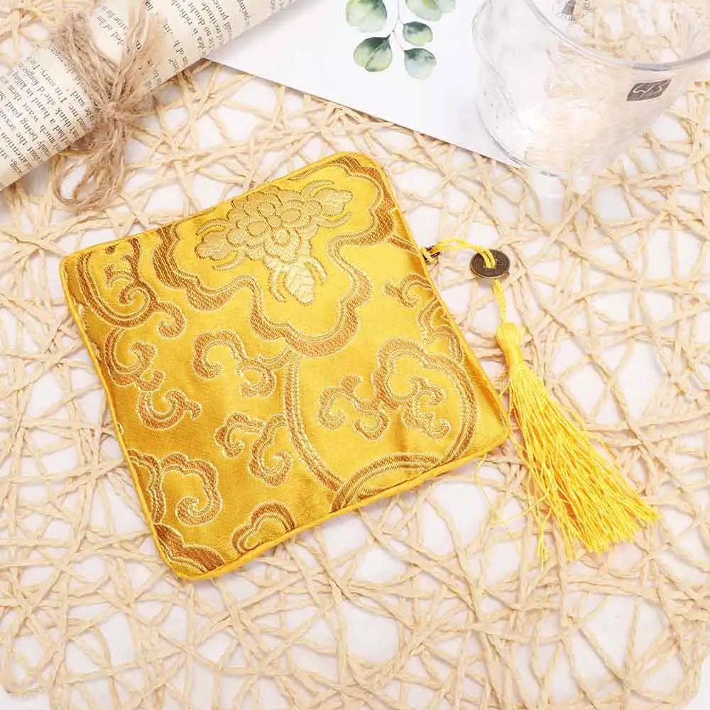 Plate Zipper Floral Fabric Packaging Tassel Quartet Zipper Tips Bag Handbags Wallet Jewelery Bag