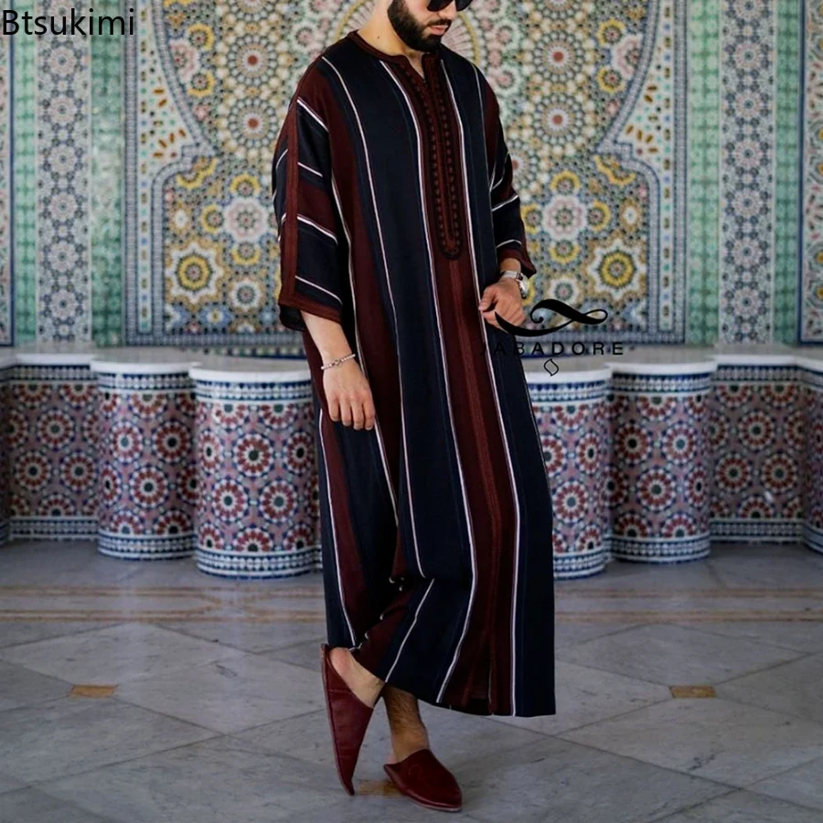 

New 2023 Muslim Men Abaya Arabic Islamic Clothing Loose Shirt Robe Jubba Thobe Ethnic Print Saudi Arab Middle East Male Vestidos