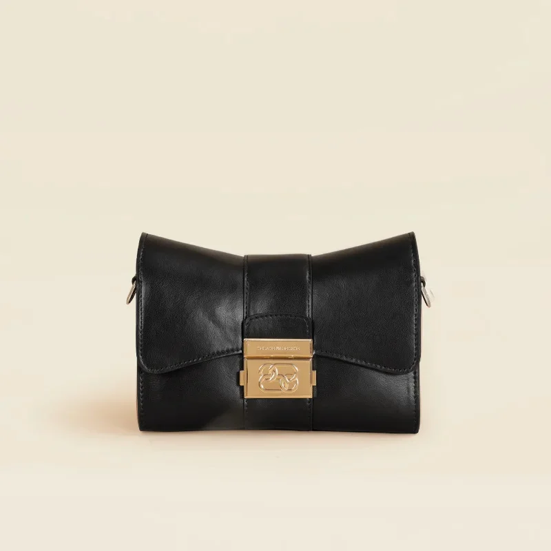 

I've got a beautiful little square bag of skinny, elegant, high-capacity, elegant women.